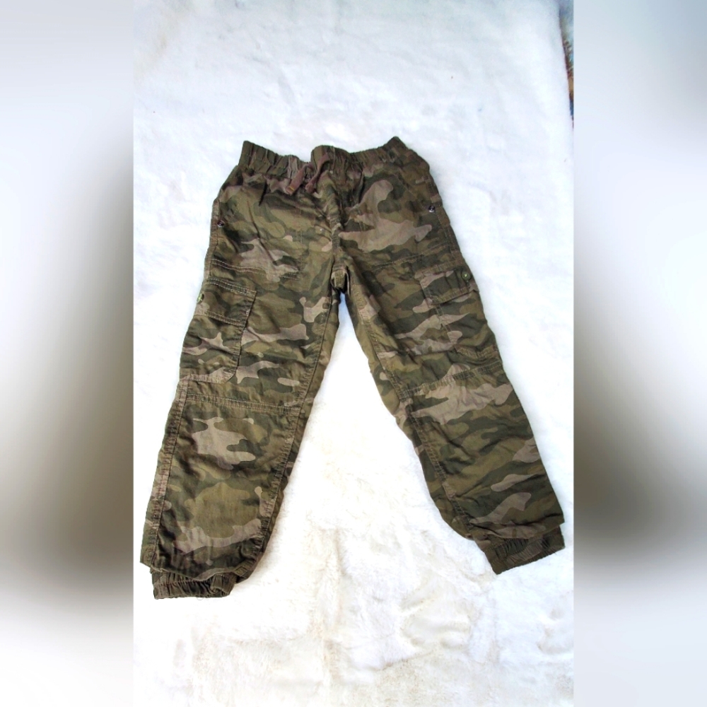 Lee camouflage pants with lining size 6
